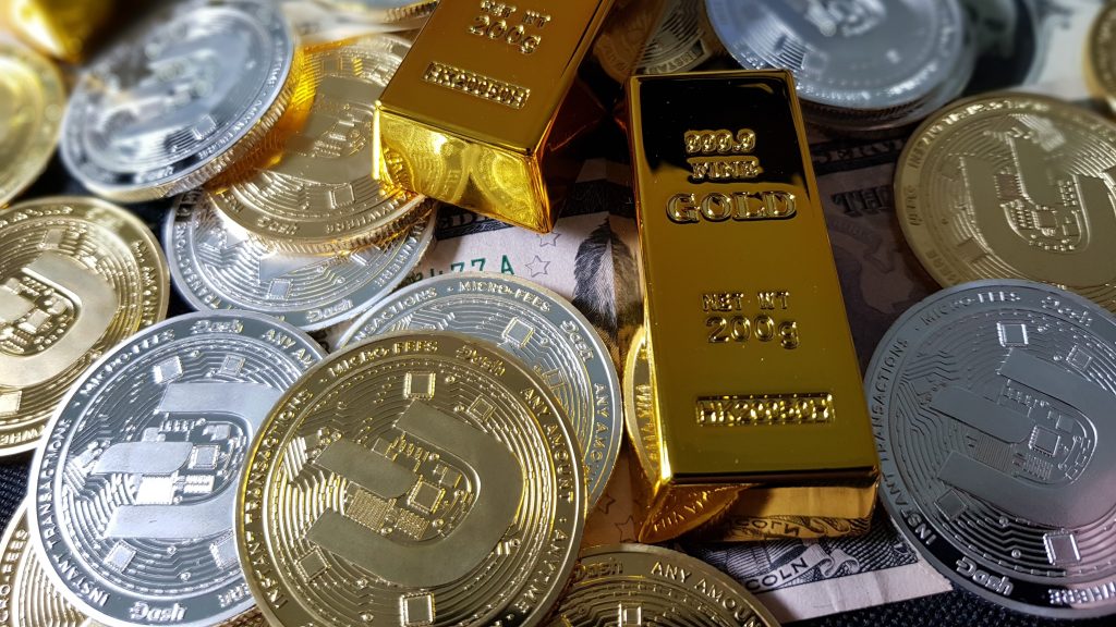 crypto vs gold